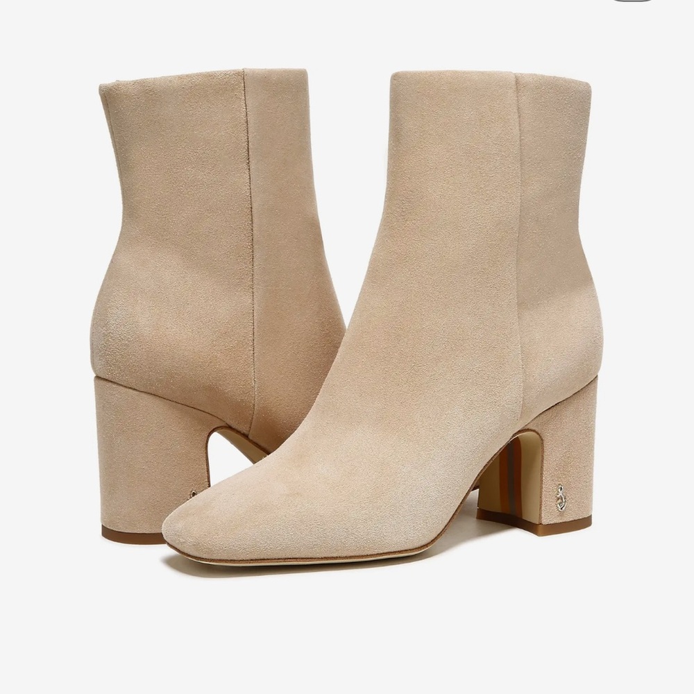 Sam edelman booties
Color: Fawn, warm oat suede
Size 8.5
